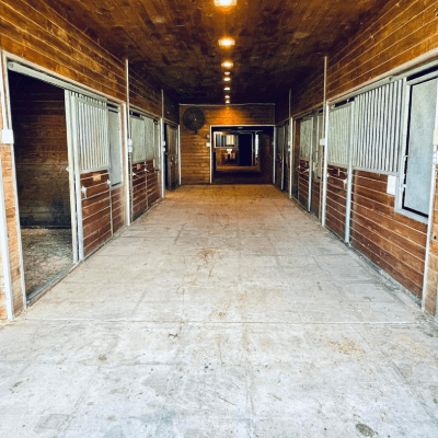 STABLES EVENT VENUE